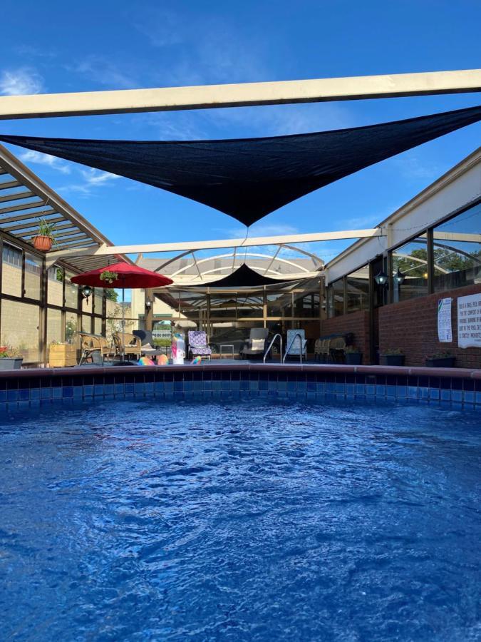 Elm Court Motel Albury Kültér fotó