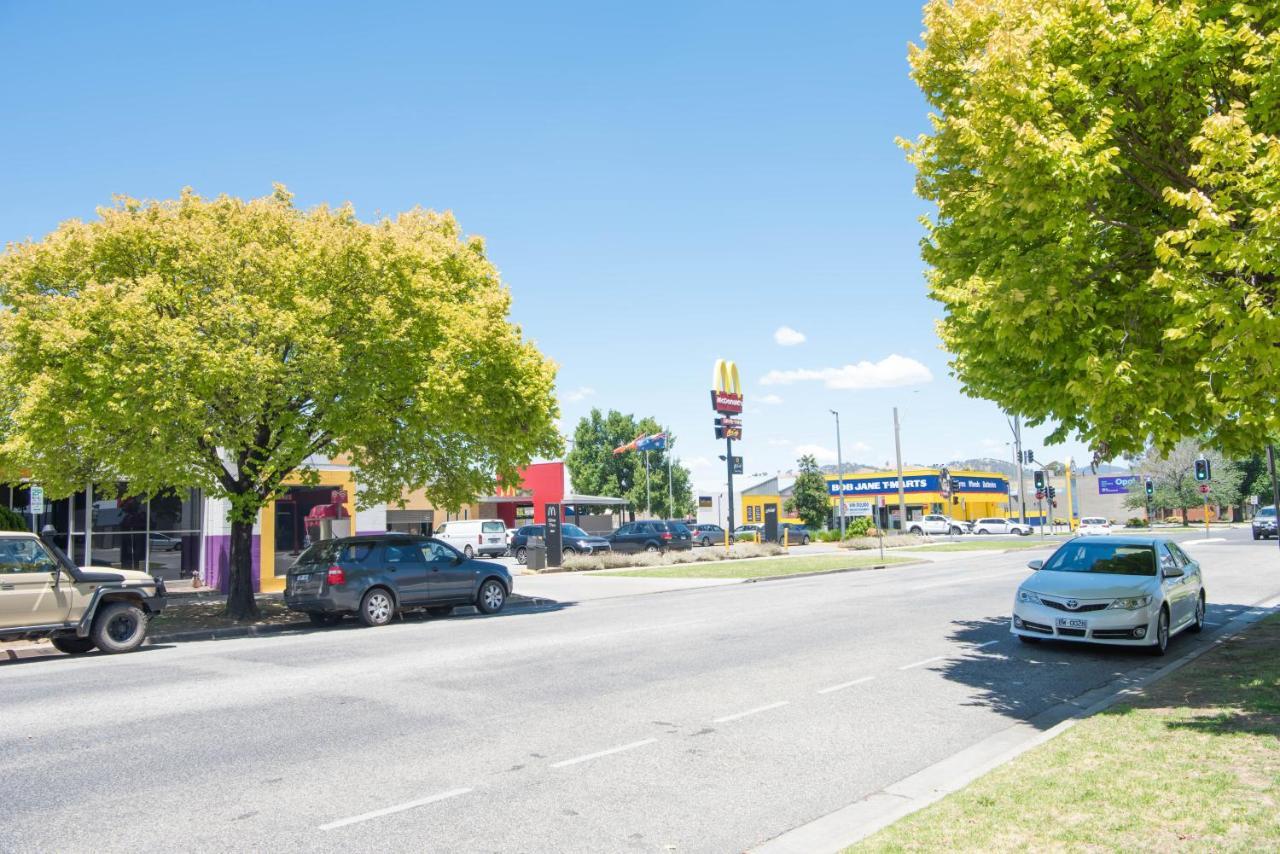 Elm Court Motel Albury Kültér fotó