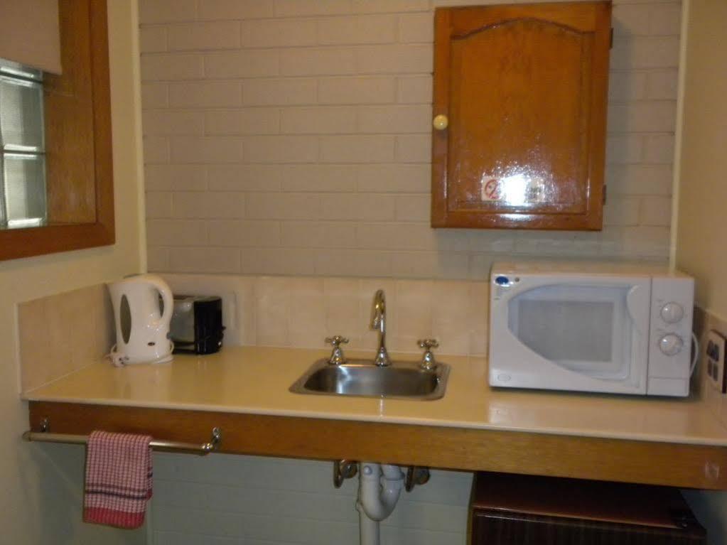 Elm Court Motel Albury Kültér fotó