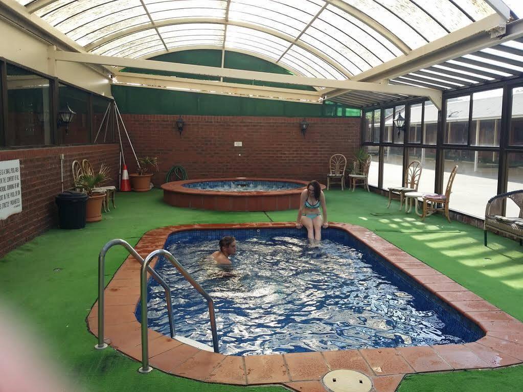 Elm Court Motel Albury Kültér fotó